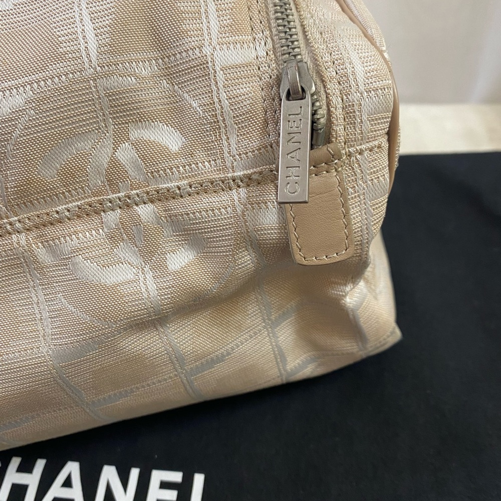 🆕 Chanel cc " new travel line" collection, Vanity Bag👜 - Picture 4 of 15